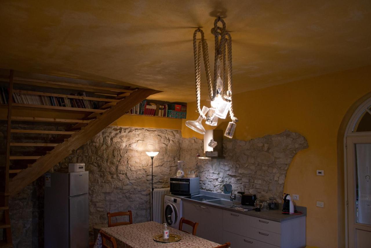 Due Archi Panzió SantʼAmbrogio di Valpolicella Kültér fotó
